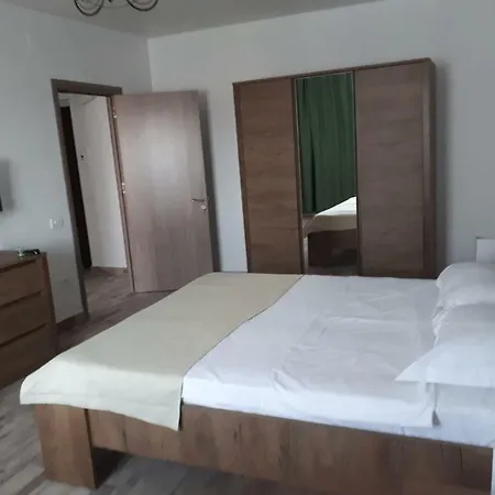 Plaja Modern, Apartment *